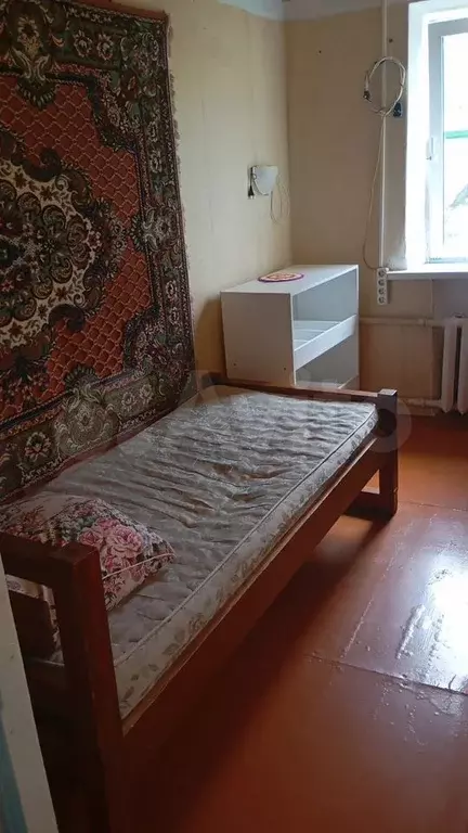 Комната 14 м в 2-к., 1/1 эт. - Фото 0