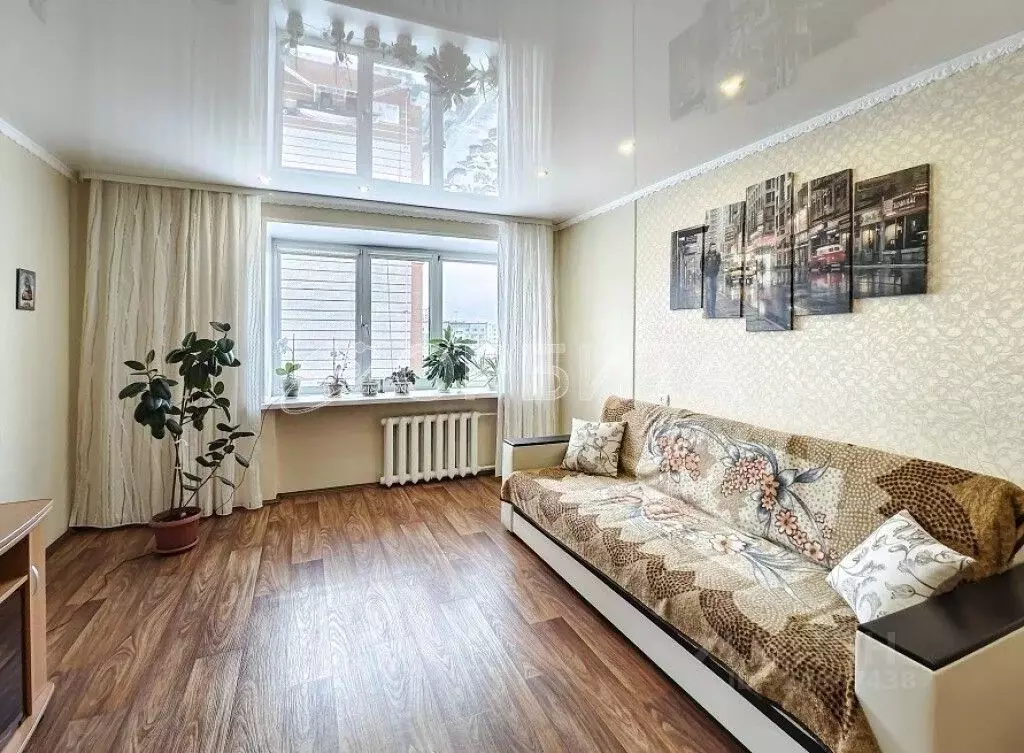 3-к кв. Тюменская область, Тюмень Заречный проезд, 12 (59.5 м) - Фото 1