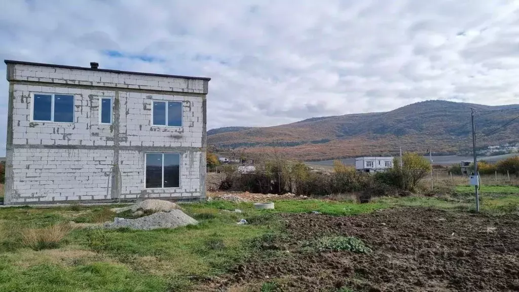 Дом в Севастополь, Севастополь, Балаклава г. ул. Генерала Витмера (108 ... - Фото 1