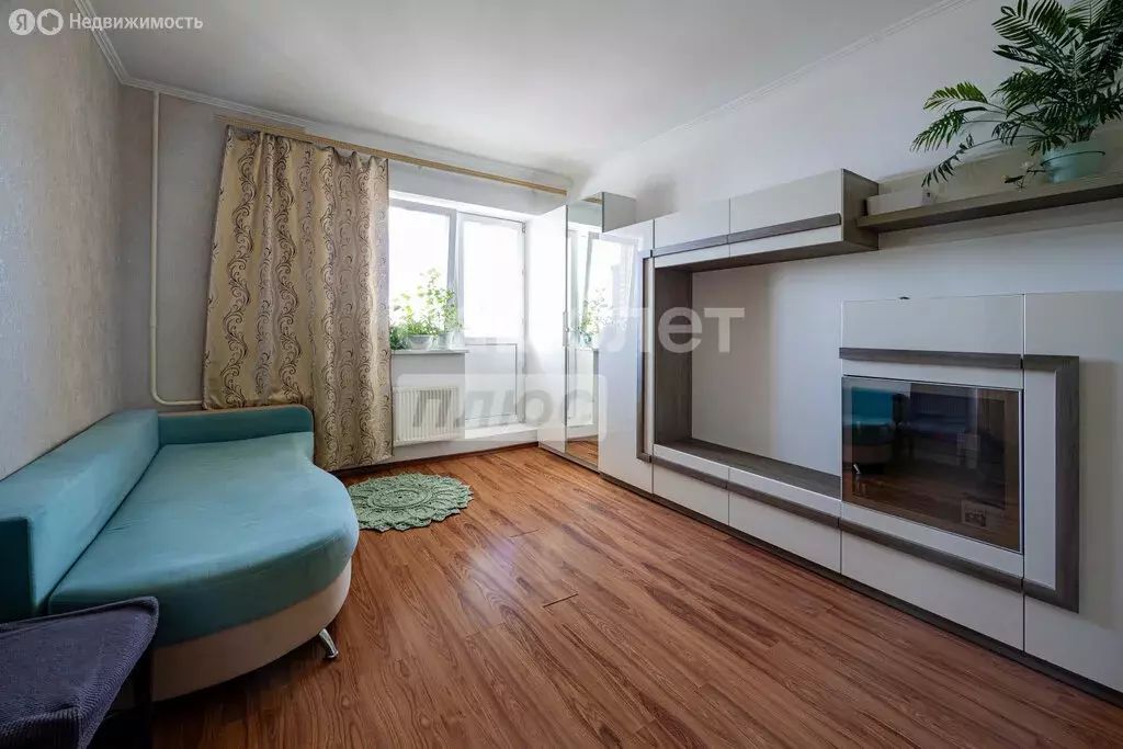 1-комнатная квартира: микрорайон Львовский, улица Орджоникидзе, 2к3 ... - Фото 1