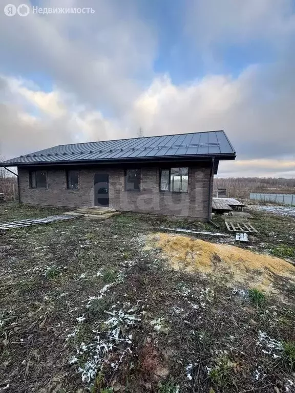 Дом в Тульская область, городской округ Новомосковск, деревня Малое ... - Фото 2