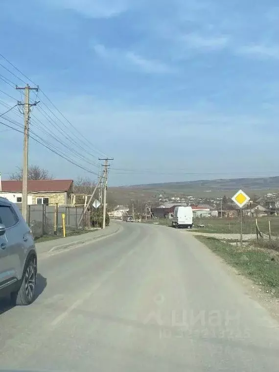 Участок в Крым, Симферопольский район, Добровское с/пос, с. Пионерское ... - Фото 2