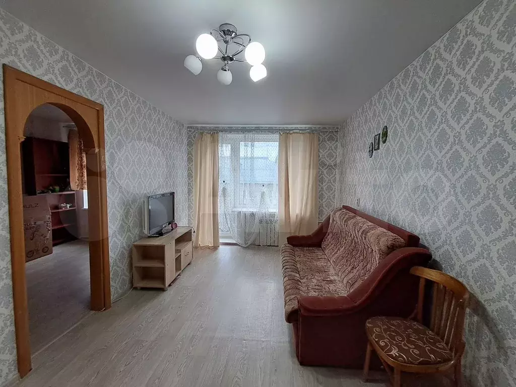 3-к. квартира, 60 м, 5/5 эт. - Фото 0