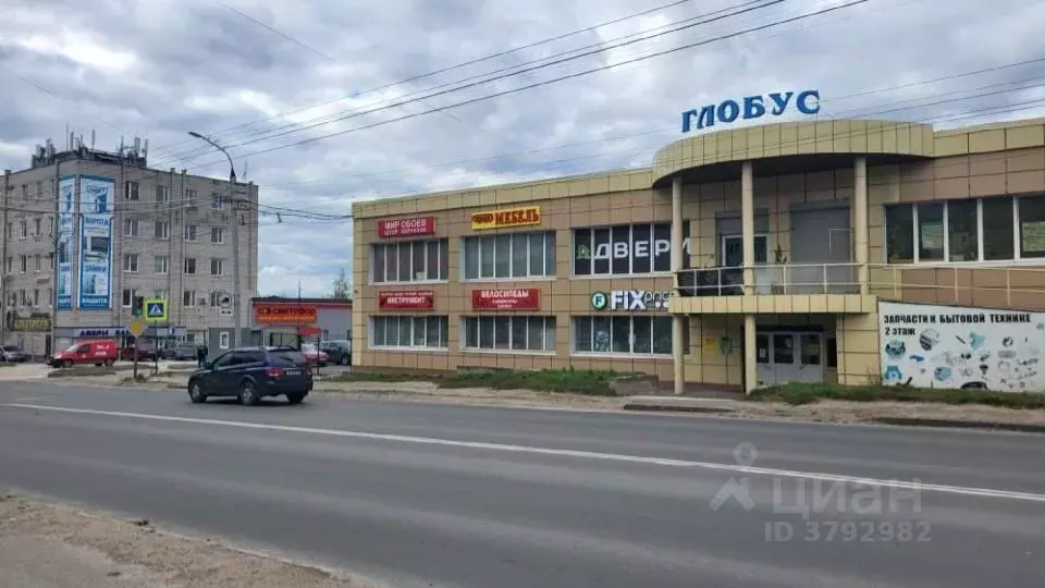 Торговая площадь в Владимирская область, Ковров ул. Шмидта, 14 (590 м) - Фото 0