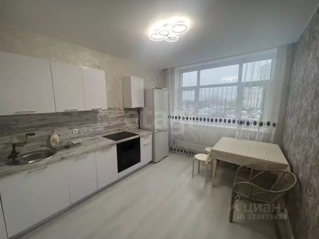 1-к кв. Тюменская область, Тюмень ул. Тимофея Чаркова, 91 (45.0 м) - Фото 2