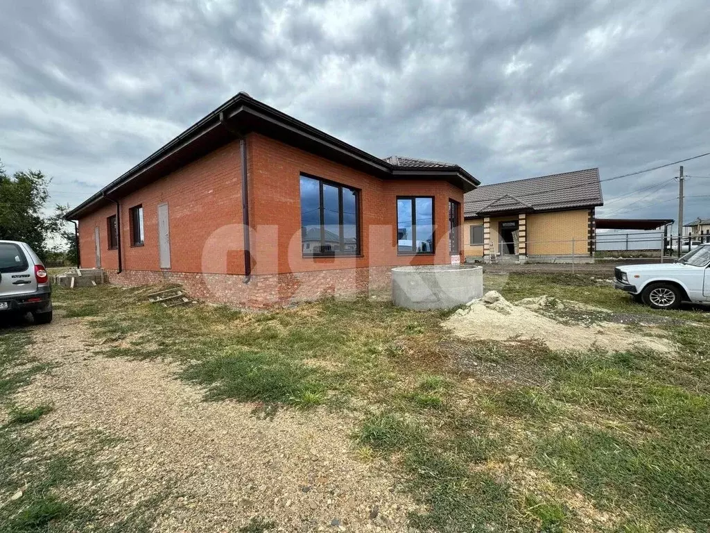 Дом в Краснодарский край, Кореновск ул. Калуцкого, 14 (96 м) - Фото 1