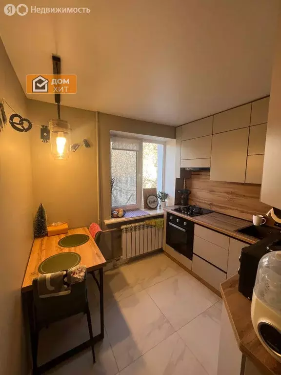 2-комнатная квартира: Симферополь, улица Дмитрия Ульянова, 12 (39.8 м) - Фото 1