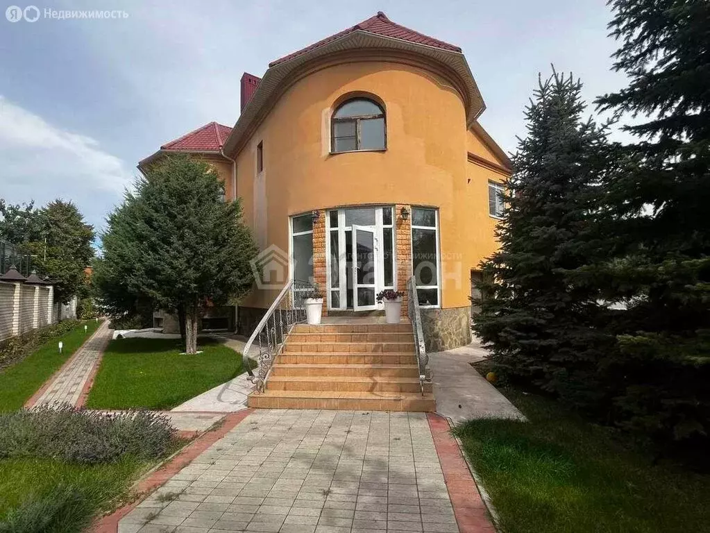Дом в Волгоград, улица Трыханкина, 6 (453 м) - Фото 1
