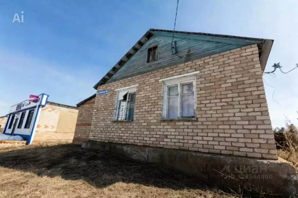 Дом в Оренбургская область, Тюльганский район, Разномойский сельсовет, ... - Фото 1
