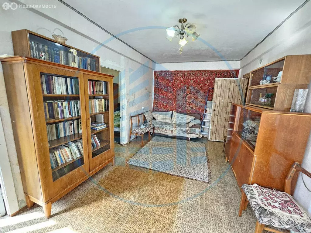 4-комнатная квартира: Ессентуки, улица Долина Роз, 12 (58.9 м) - Фото 1