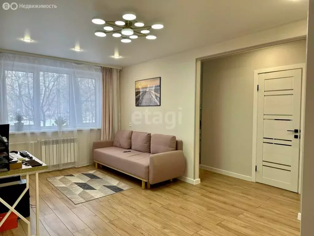 3-комнатная квартира: Нижний Новгород, улица Героя Попова, 39 (60.7 м) - Фото 1