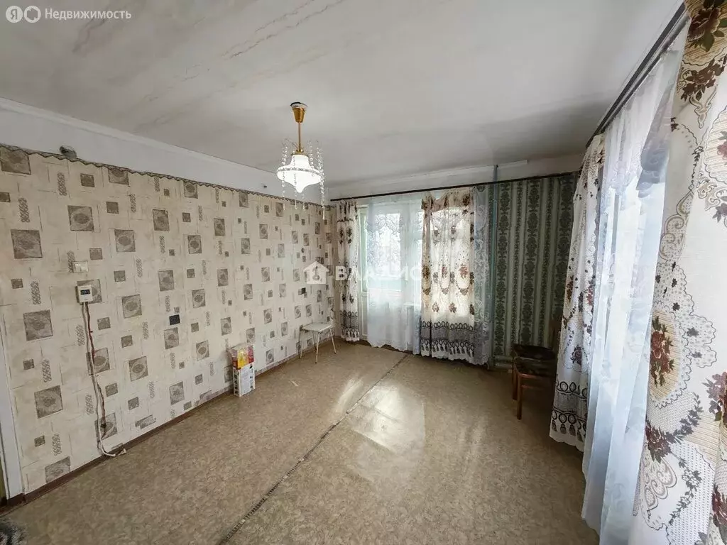 2-комнатная квартира: село Вешкелица, улица Стойкина, 5 (50.2 м) - Фото 2