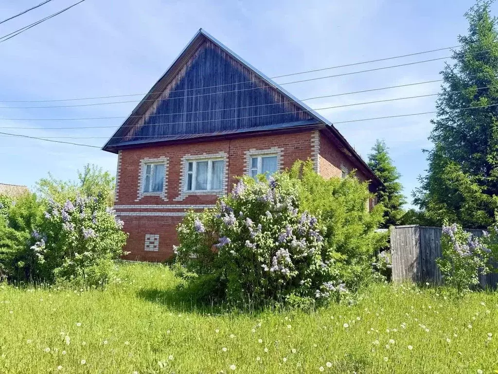 Дом в Удмуртия, Увинский район, д. Кулябино Лесная ул., 9 (288 м) - Фото 1
