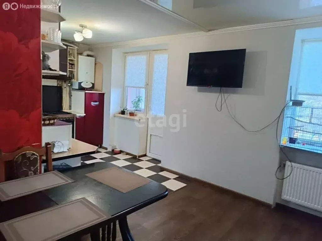 3-комнатная квартира: Янтарное, улица Кубракова, 2 (69.1 м) - Фото 1