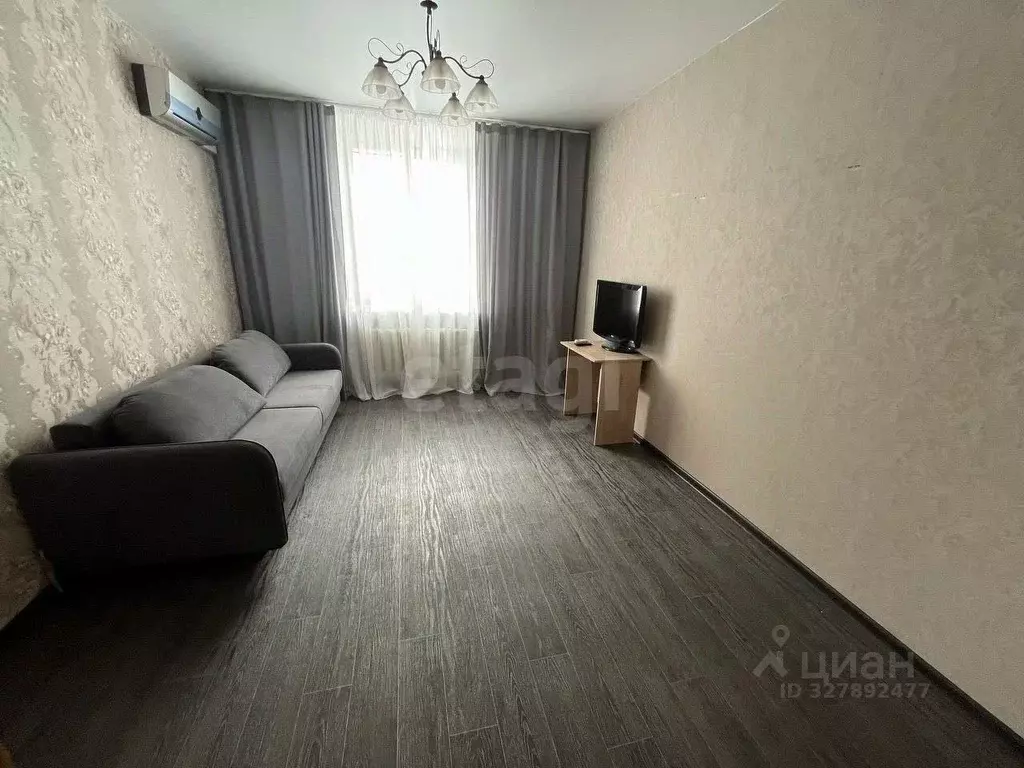 1-к кв. Волгоградская область, Волгоград Комсомольская ул., 10 (43.5 ... - Фото 1