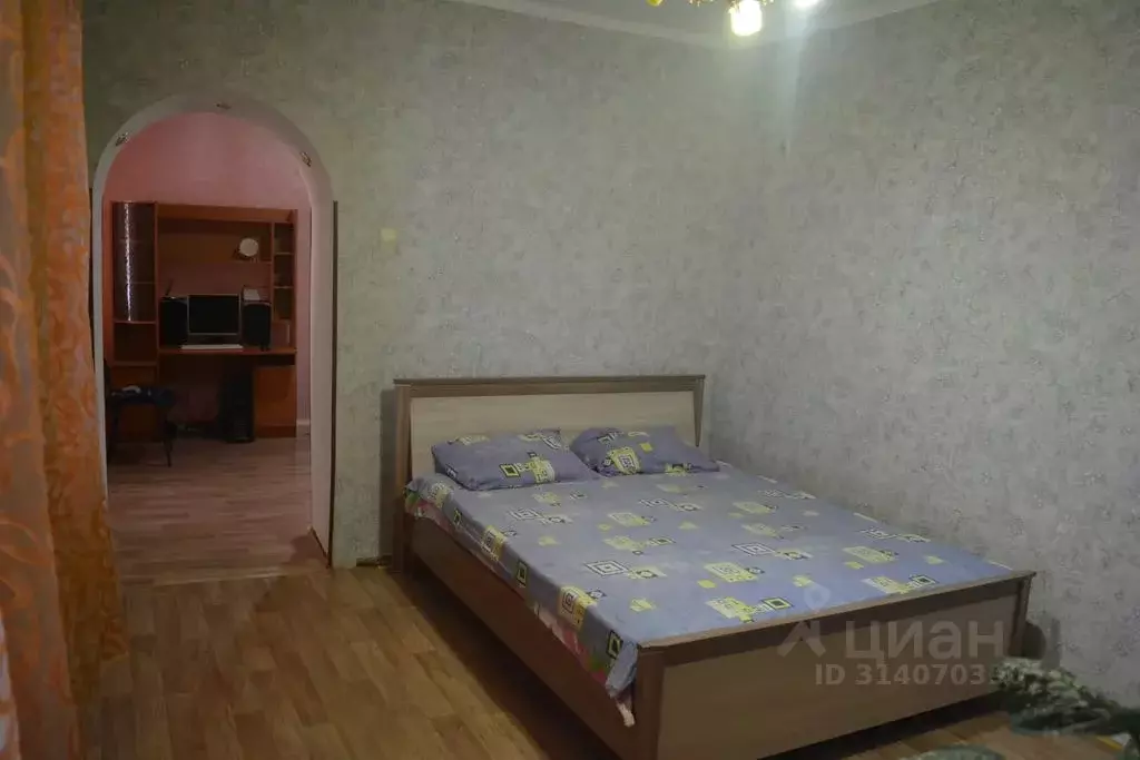 3-к кв. Крым, Евпатория просп. Ленина, 12 (60.0 м) - Фото 1