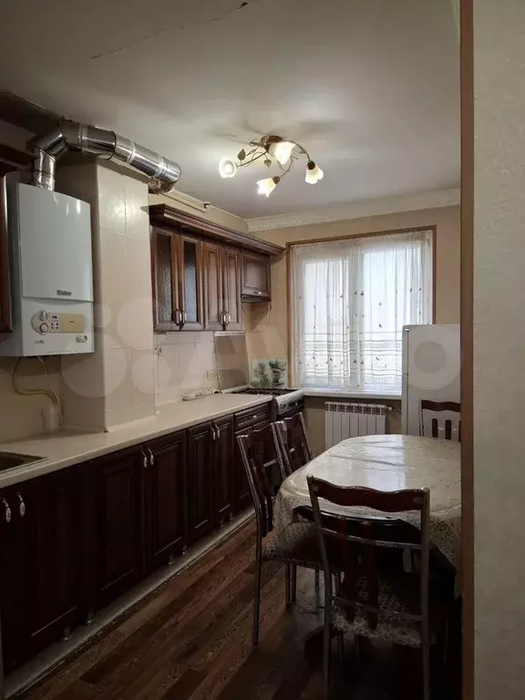 3-к. квартира, 70 м, 2/5 эт. - Фото 0