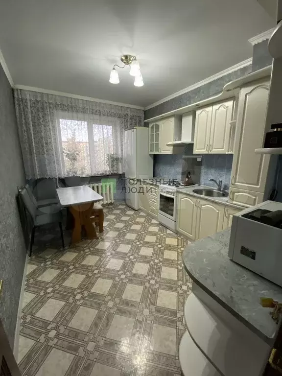 3-к. квартира, 65 м, 6/10 эт. - Фото 1