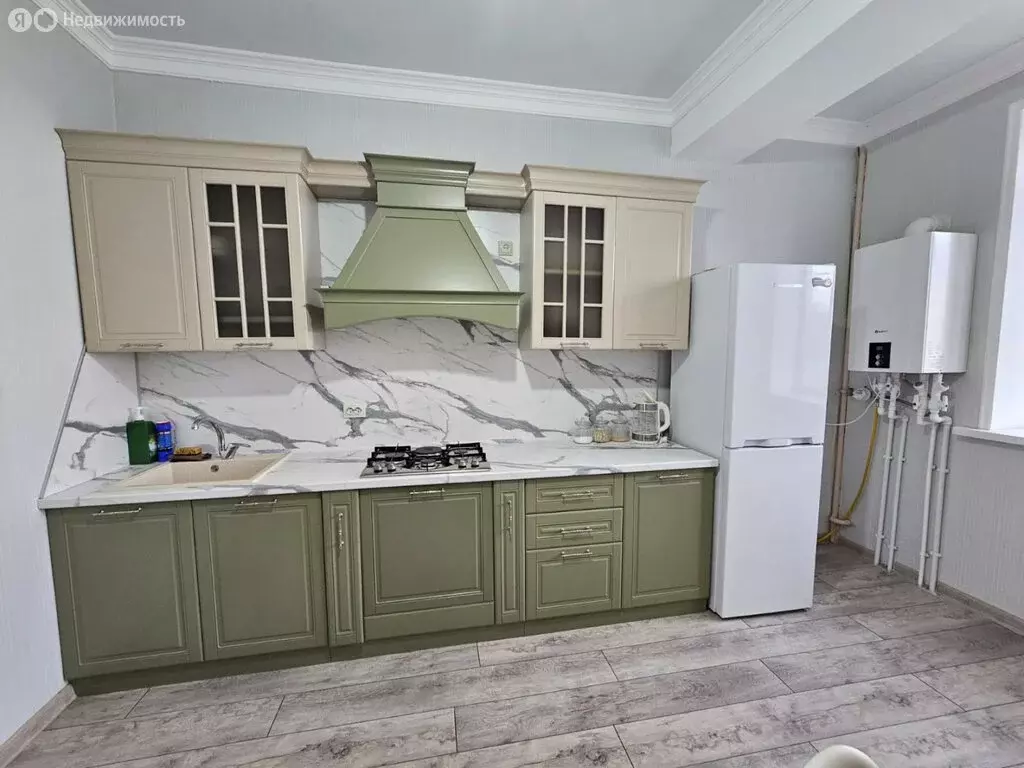 3-комнатная квартира: Дербент, улица Ирчи Казака, 10 (128 м) - Фото 1