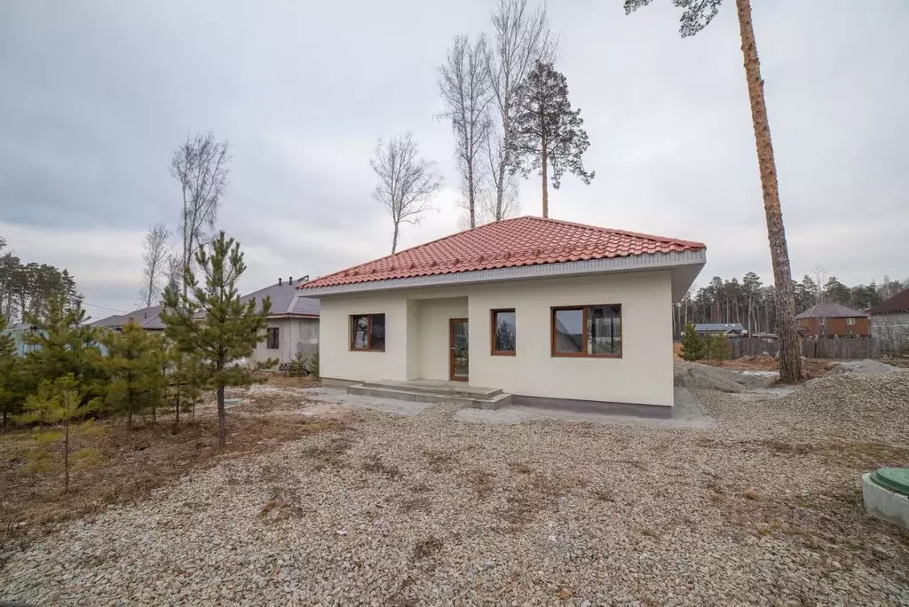 Коттедж в Свердловская область, Верхнее Дуброво пгт ул. Заречная, 57 ... - Фото 1