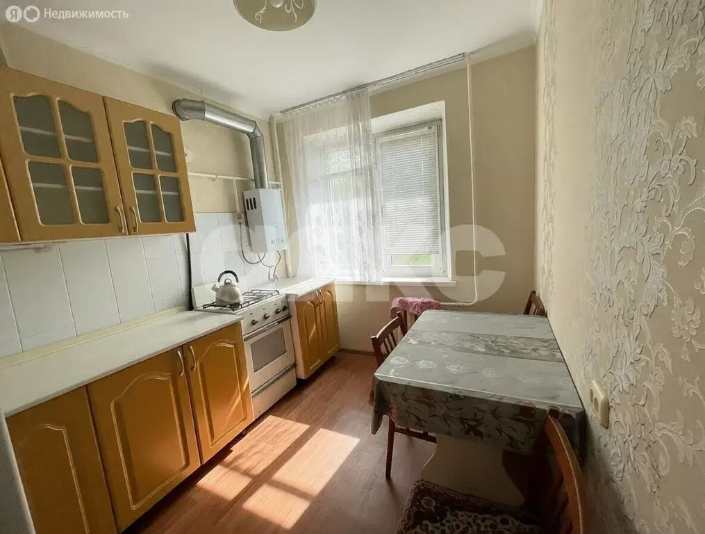 2-комнатная квартира: Майкоп, улица 8 Марта, 1 (49 м) - Фото 1