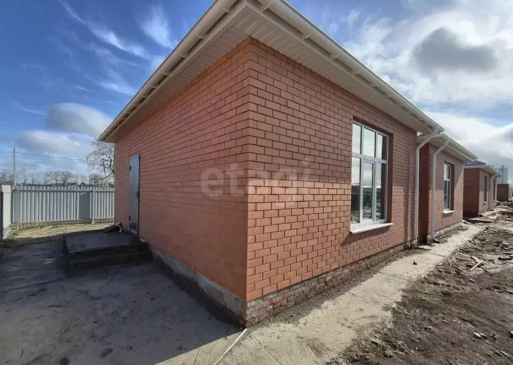 Дом в Краснодарский край, Ейск Ленинградская ул. (41 м) - Фото 1