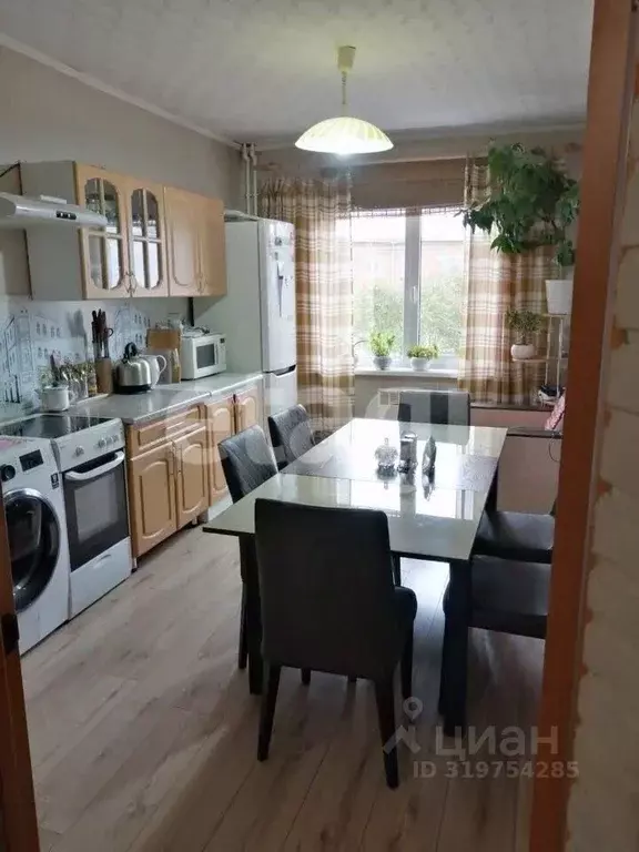 3-к кв. Бурятия, Иволгинский район, Иволгинское с/пос, с. Иволгинск, ... - Фото 0