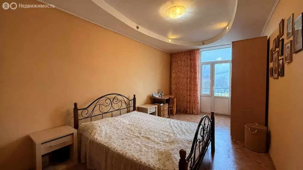 3-комнатная квартира: Астрахань, Боевая улица, 50 (91.8 м) - Фото 1