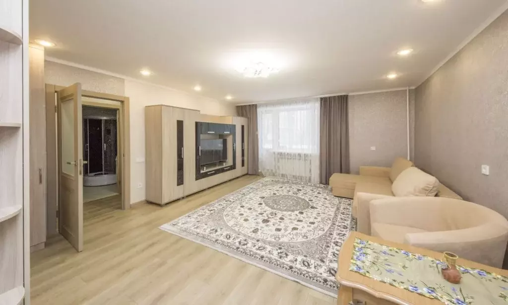 1-к кв. Омская область, Омск ул. 6-я Линия, 168Б (38.9 м) - Фото 1