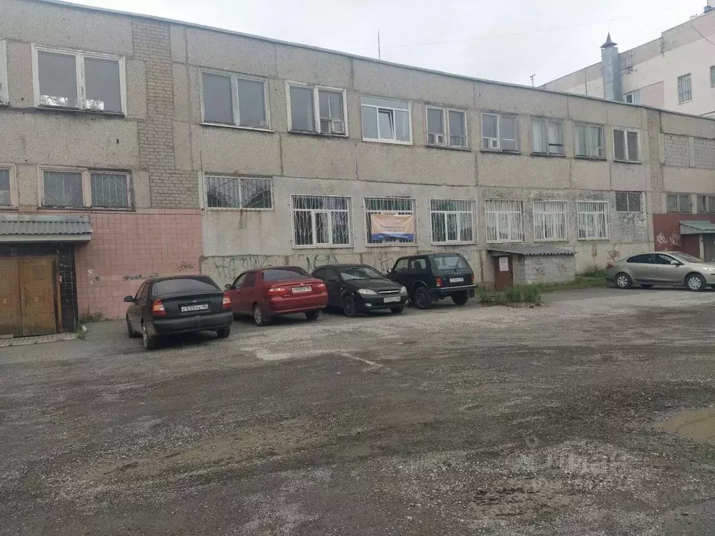 Помещение свободного назначения в Свердловская область, Серов ул. ... - Фото 2