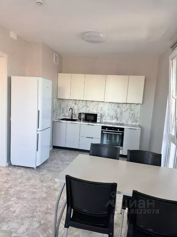 2-к кв. Татарстан, Казань ул. Братьев Батталовых, 27 (60.0 м) - Фото 1