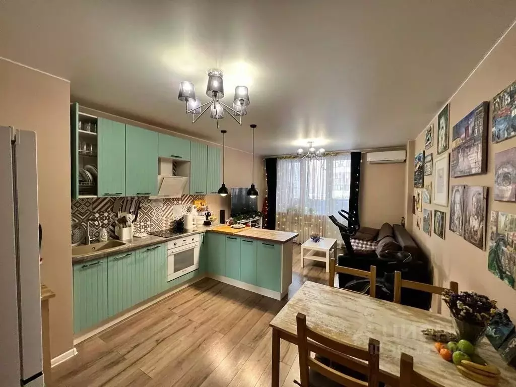 3-к кв. Московская область, Люберцы городской округ, Октябрьский пгт ... - Фото 1