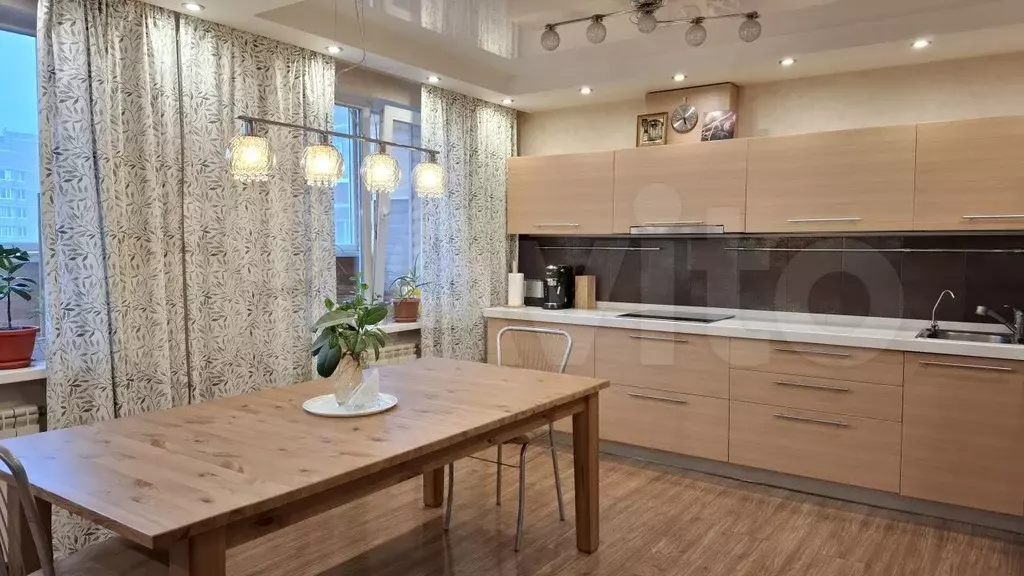 3-к. квартира, 116 м, 6/16 эт. - Фото 1