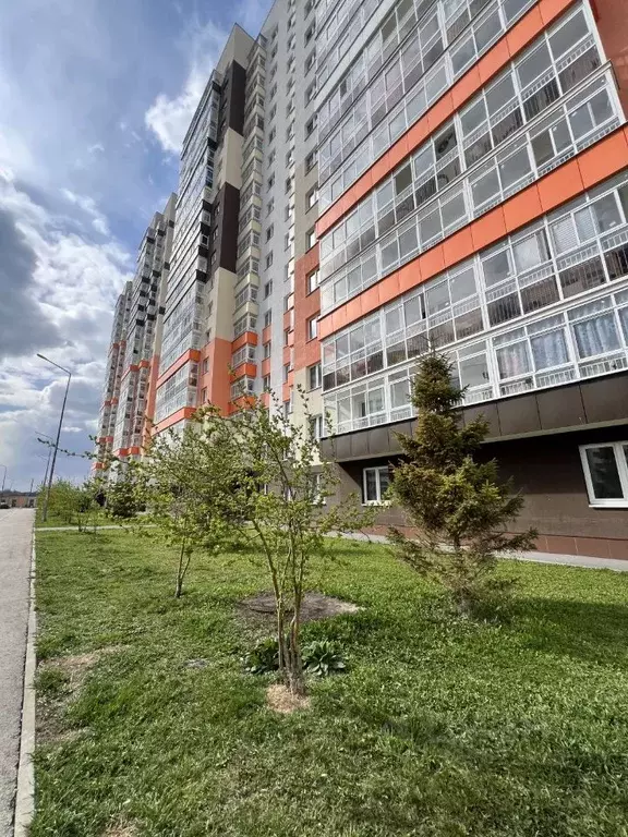 3-к кв. Свердловская область, Екатеринбург ул. Латвийская, 56 (60.4 м) - Фото 2