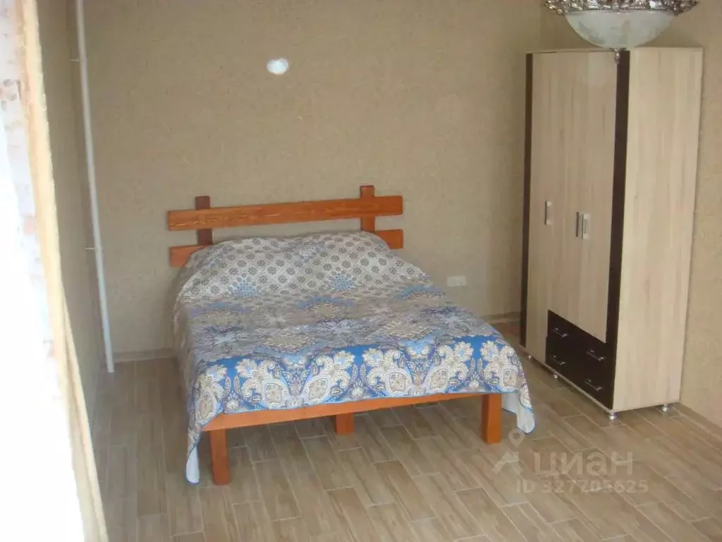 Дом в Краснодарский край, Туапсе Парусная ул., 9 (170 м) - Фото 1