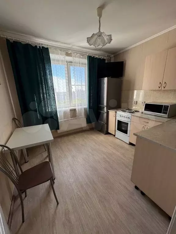 1-к. квартира, 40 м, 8/10 эт. - Фото 0