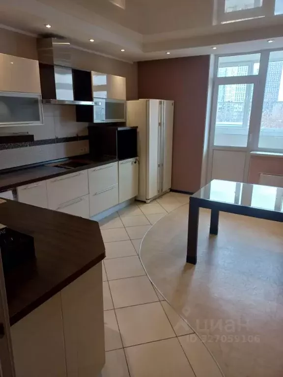 3-к кв. Свердловская область, Екатеринбург ул. 8 Марта, 181к6 (84.7 м) - Фото 2