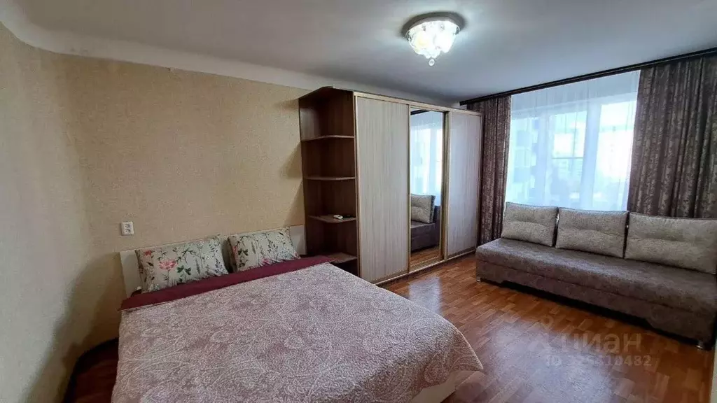 1-к кв. Волгоградская область, Волжский просп. Имени Ленина, 116 (33.0 ... - Фото 1