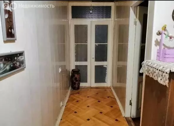 3-комнатная квартира: Махачкала, проспект Имама Шамиля, 77 (94 м) - Фото 0