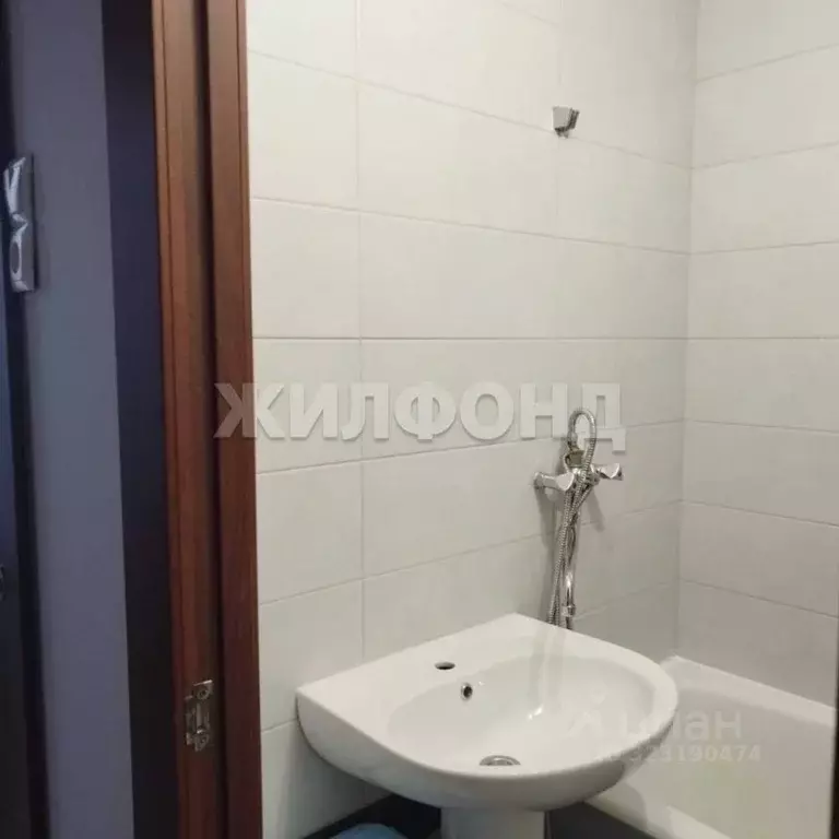 1-к кв. Новосибирская область, Новосибирск ул. Ватутина, 15/1 (36.0 м) - Фото 2