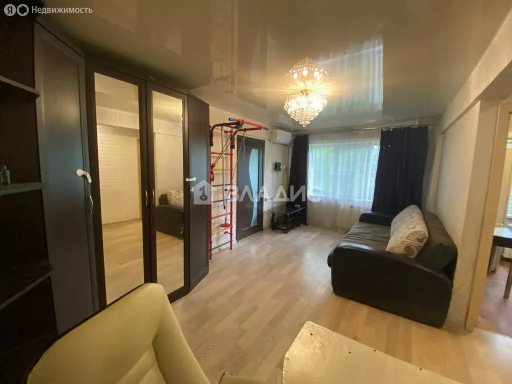 2-комнатная квартира: Улан-Удэ, улица Ербанова, 20А (47 м) - Фото 0