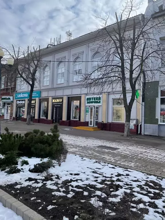 Помещение свободного назначения в Краснодарский край, Ейск ул. ... - Фото 1