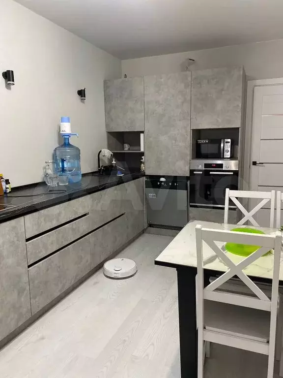 3-к. квартира, 70 м, 2/10 эт. - Фото 1
