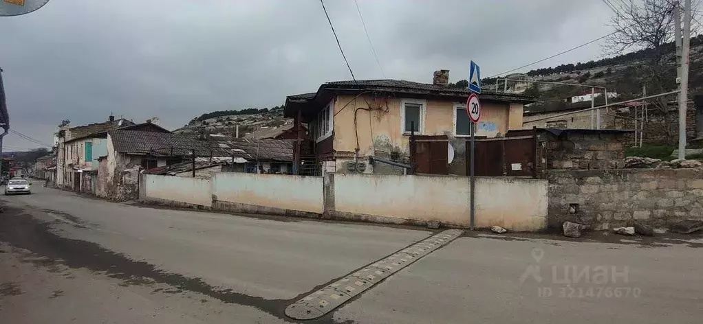 1-к кв. Крым, Бахчисарай ул. Ленина, 122 (34.0 м) - Фото 1