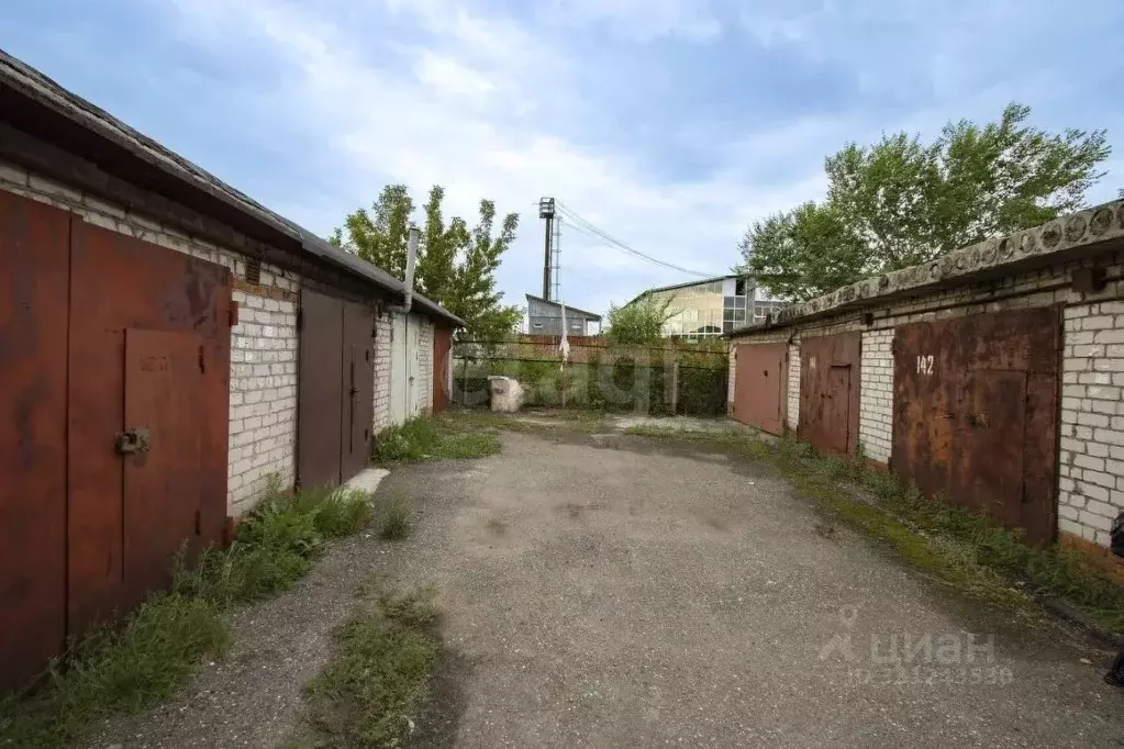 Гараж в Тюменская область, Тюмень ул. 50 лет Октября, 198 (19 м) - Фото 1
