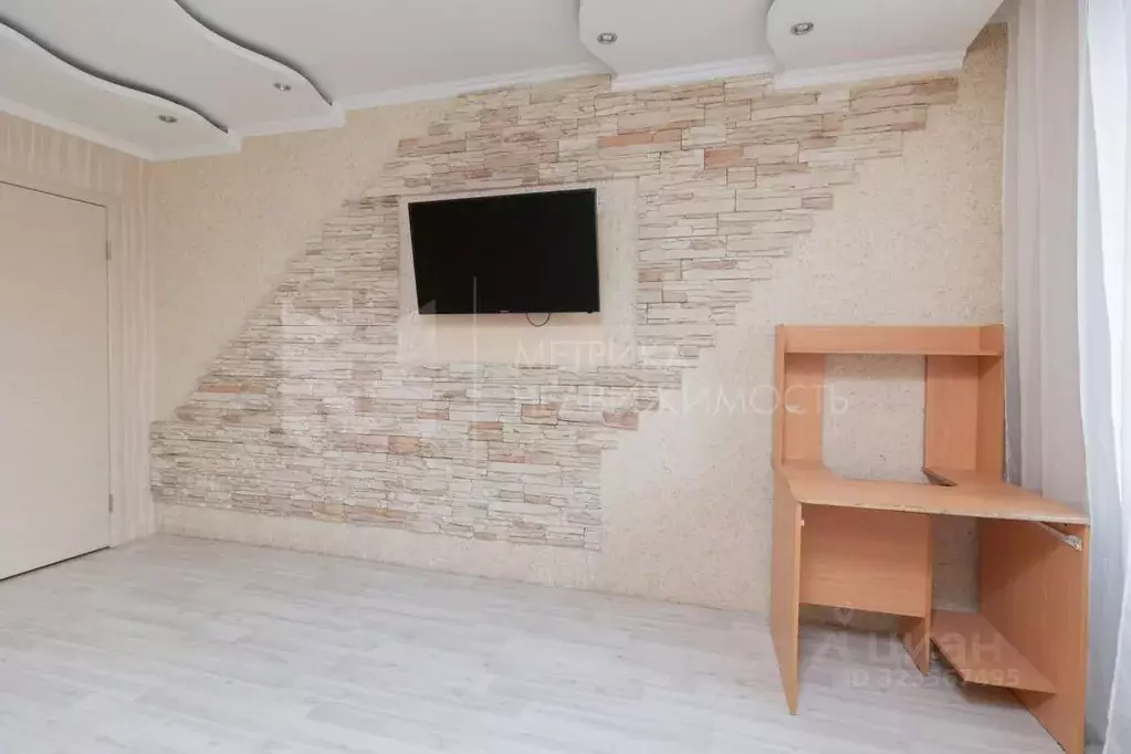 2-к кв. Тюменская область, Тюмень ул. Пермякова, 74 (65.6 м) - Фото 1