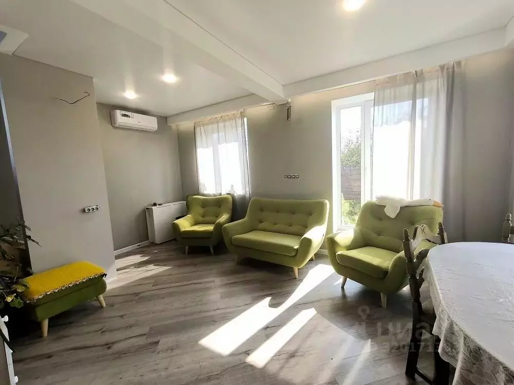 Дом в Самарская область, Волжский район, Черноречье с/пос, с. ... - Фото 1