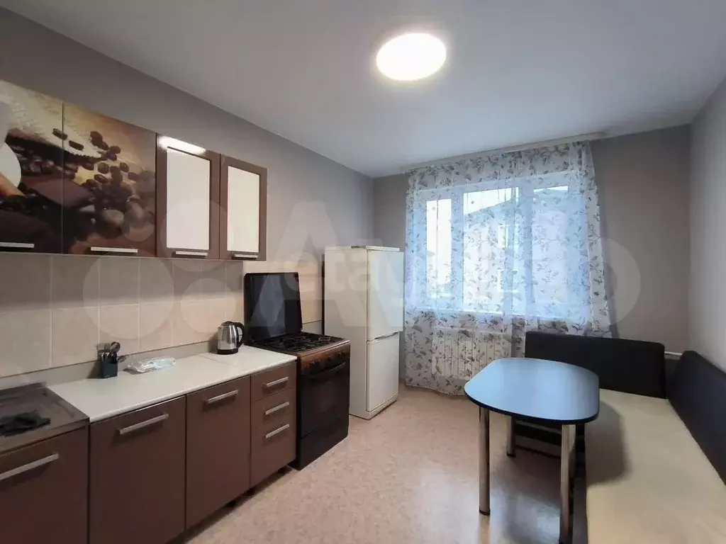 1-к. квартира, 38 м, 2/2 эт. - Фото 1