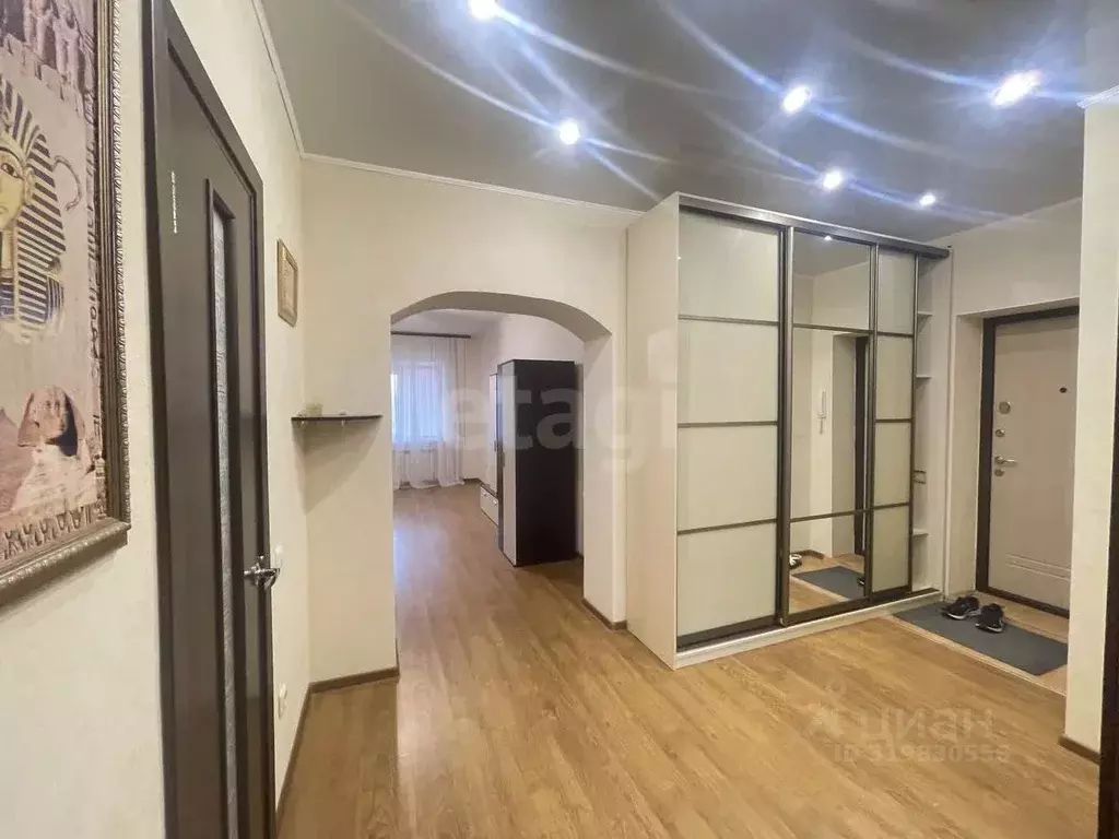 2-к кв. Ульяновская область, Ульяновск ул. Варейкиса, 38 (60.7 м) - Фото 0