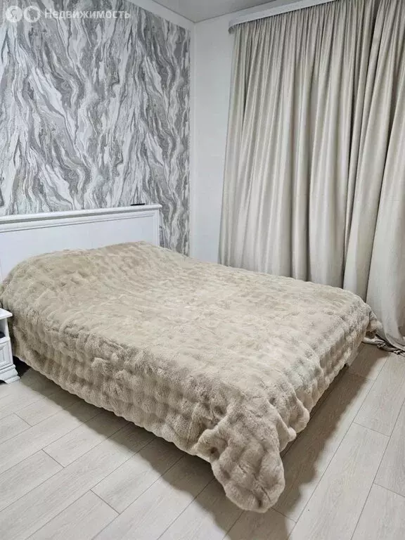 4-комнатная квартира: Нальчик, Профсоюзная улица, 210Д (160 м) - Фото 1